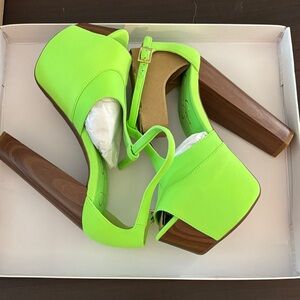 Jessica Simpson Lime Green Platform Sandals